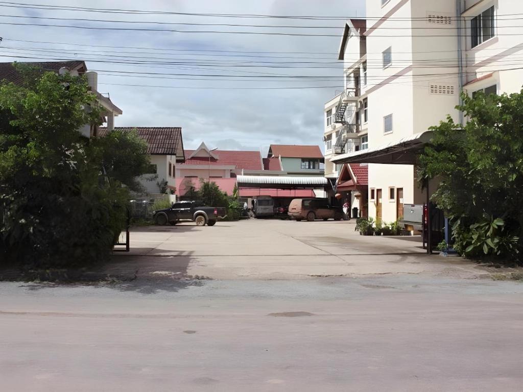 Dokchampa Hotel Luang Namtha Exterior foto